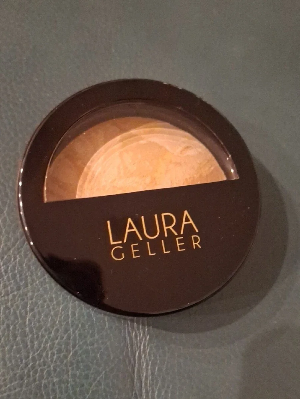 Laura Geller Baked Balance-N-Brighten Color-Correcting Foundation NIB